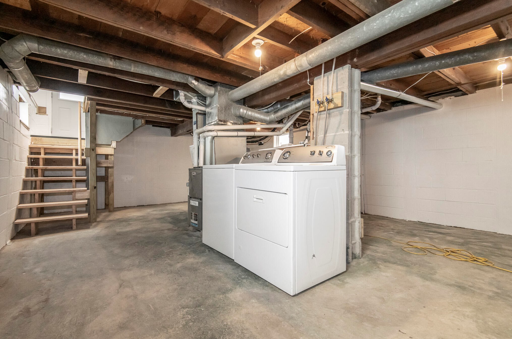 9706 Corliss Ave, Sturtevant WI  53177-2421 exterior