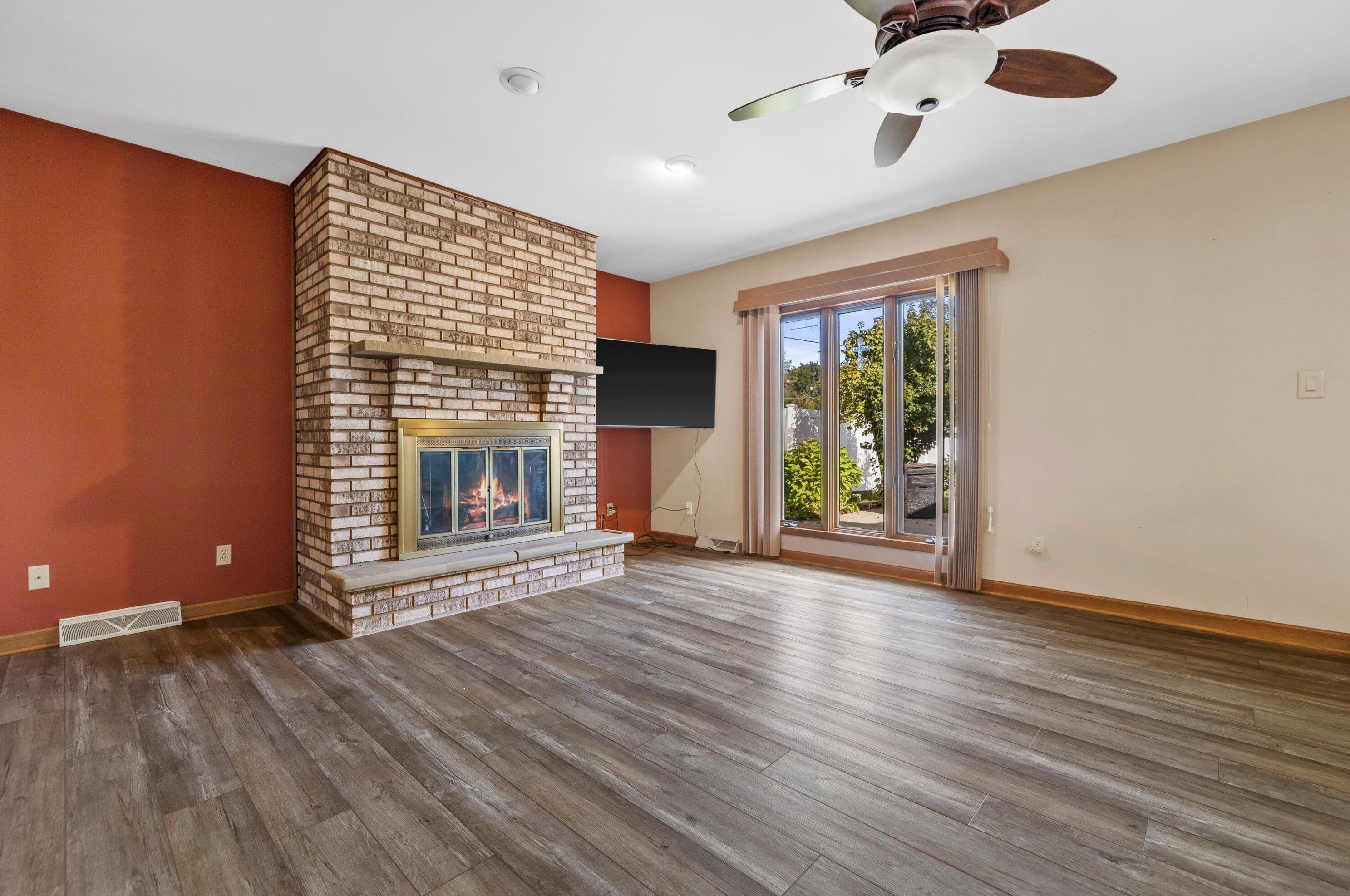 5204 62 St, Kenosha WI 53142-3043 exterior