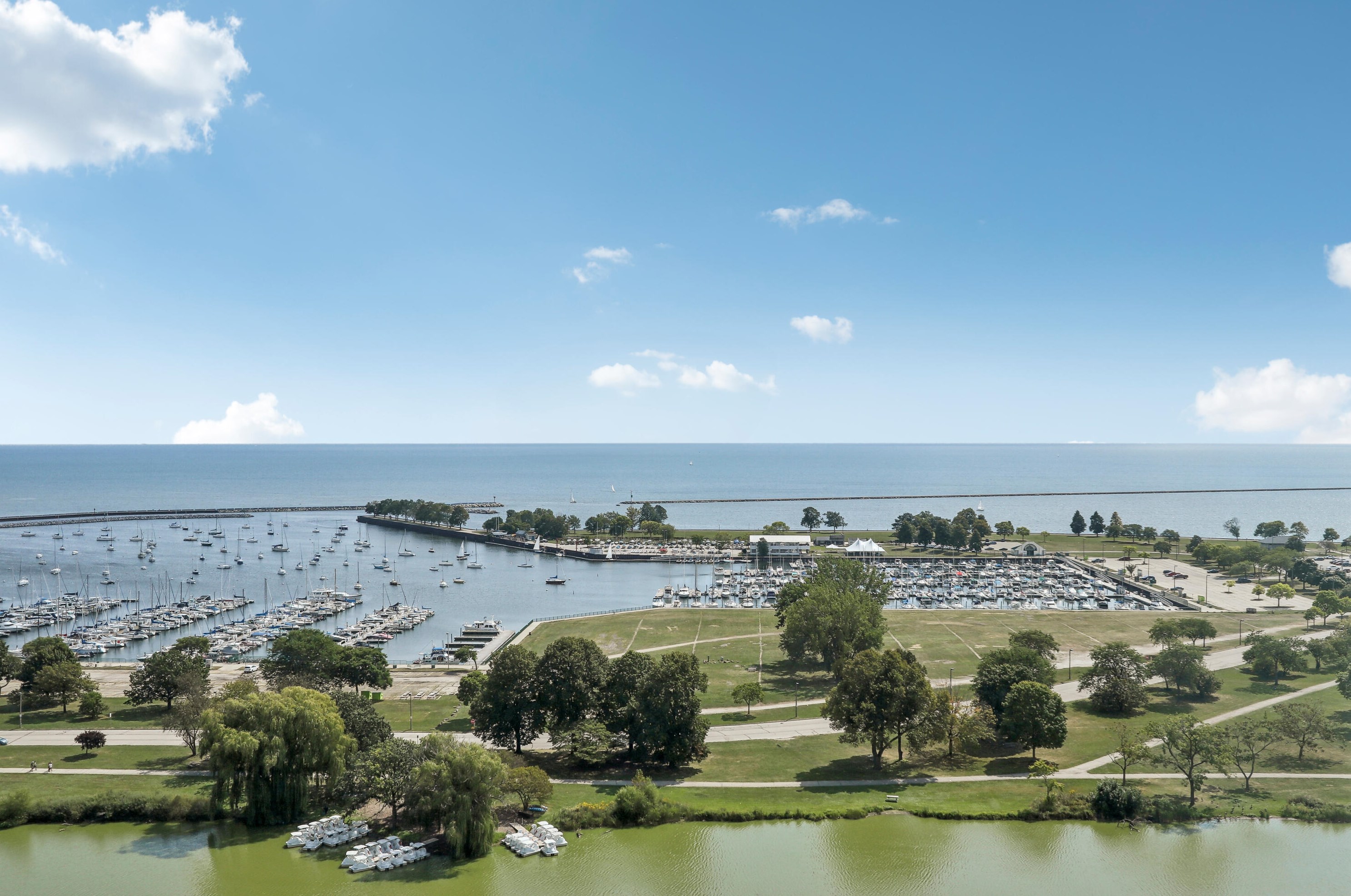 1522 Prospect Ave, Milwaukee WI 53202-6512 exterior