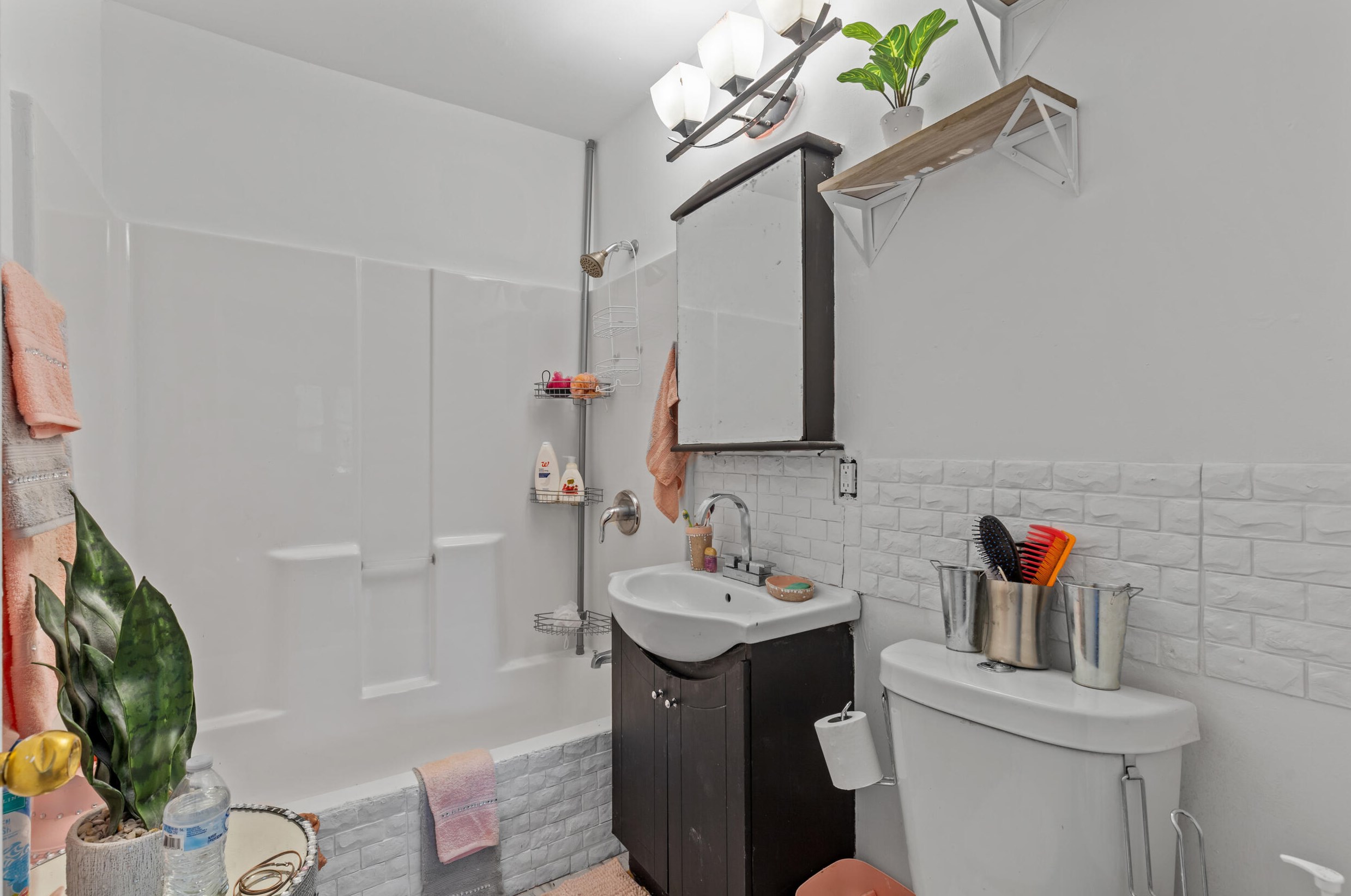 3941 30, Milwaukee WI 53216-2615 exterior