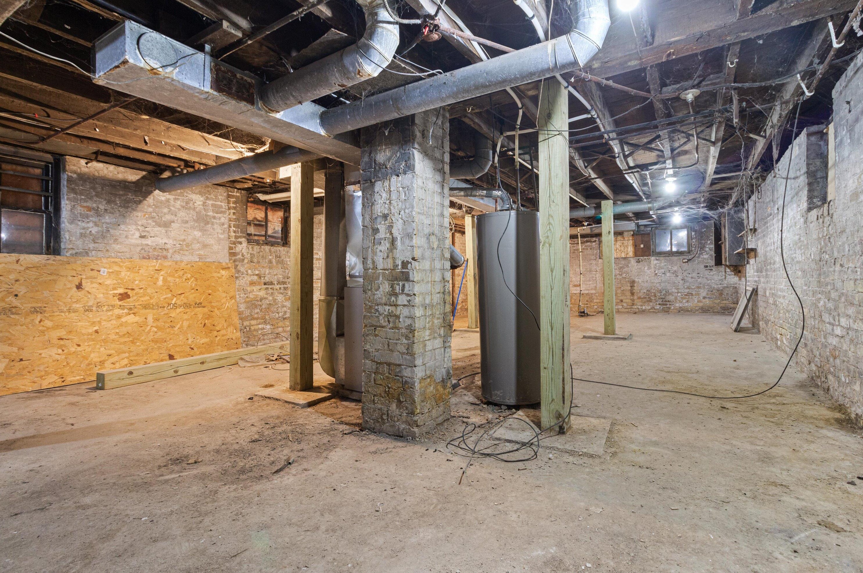 2622 20th St, Milwaukee WI 53215-3015 exterior