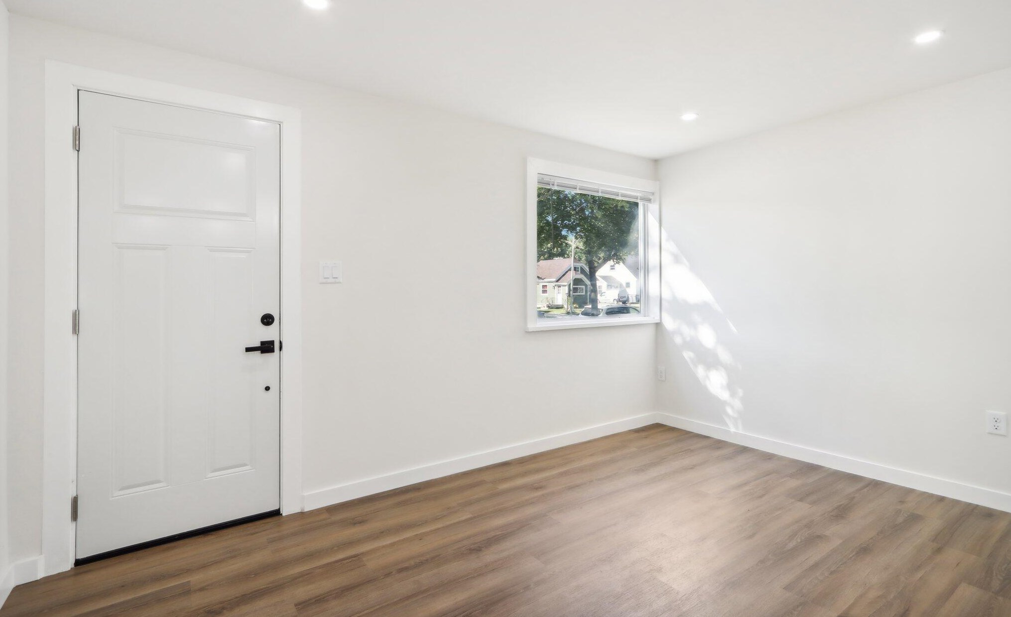 3676 89, Milwaukee WI 53214-4349 exterior