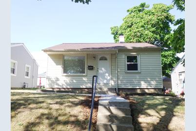 2939 S 50th St, Milwaukee, WI 53219 - Photo 1