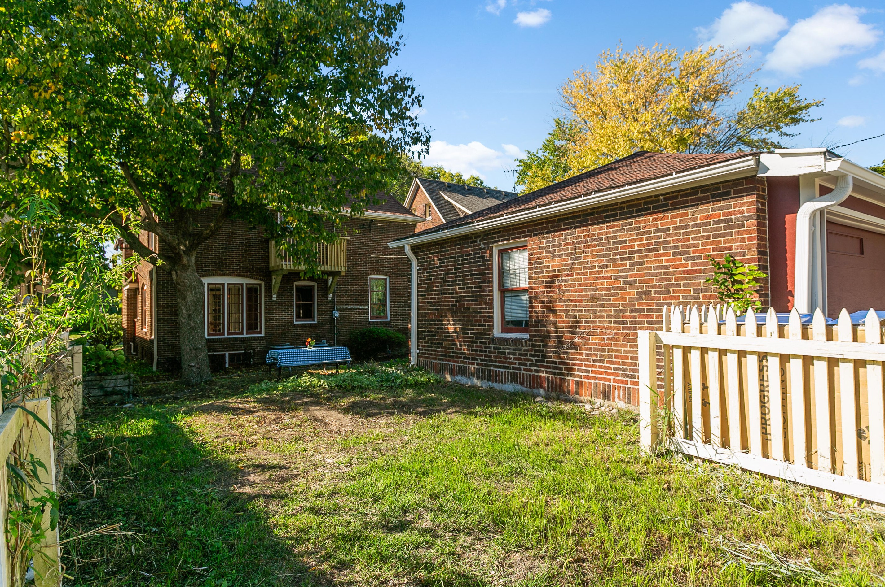 2030 53, Milwaukee WI 53208-1762 exterior