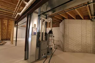 310 N Trailview Circle, Racine, WI 53185 - Photo 27