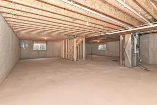 310 N Trailview Circle, Racine, WI 53185 - Photo 25