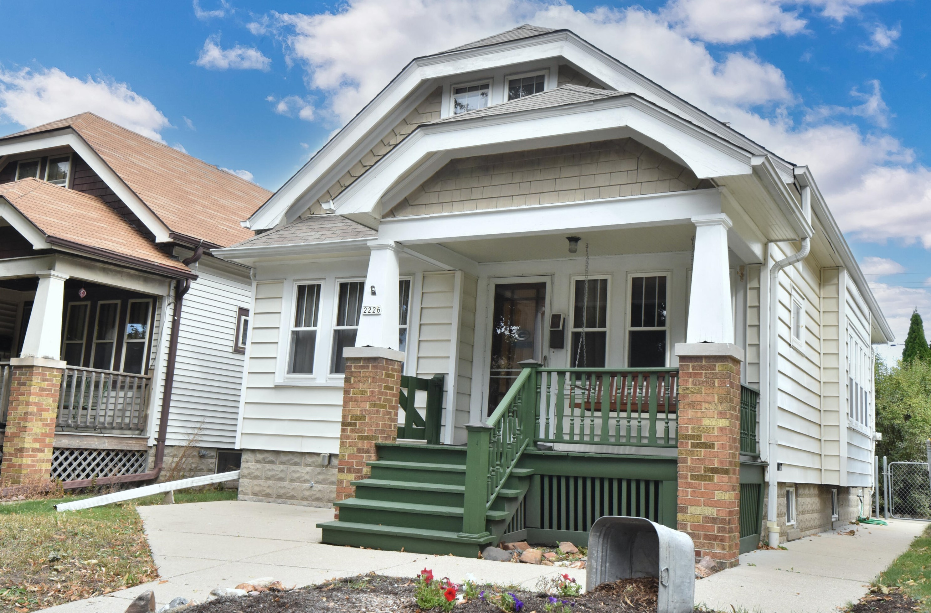 2226 69, Milwaukee WI 53213-1926 exterior