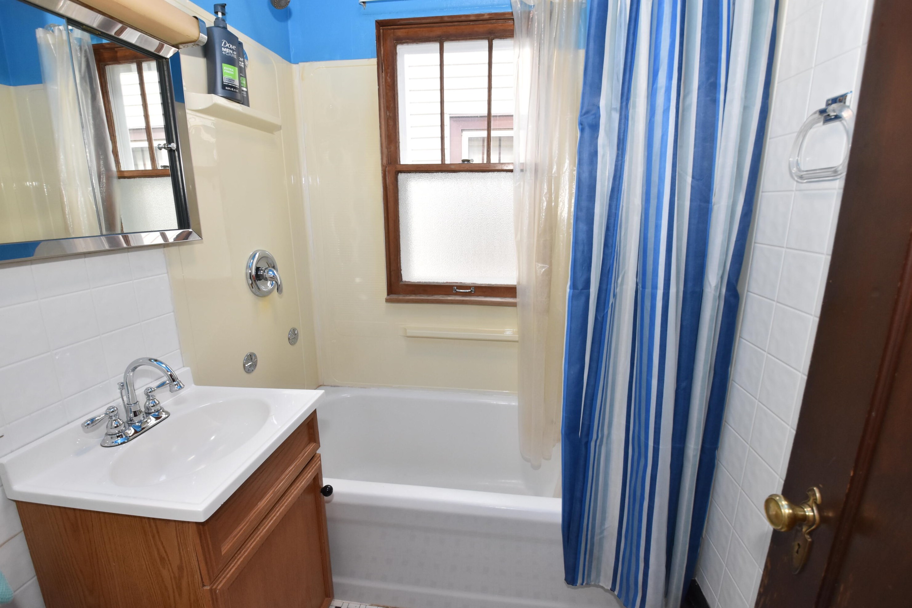 2226 69, Milwaukee WI 53213-1926 exterior