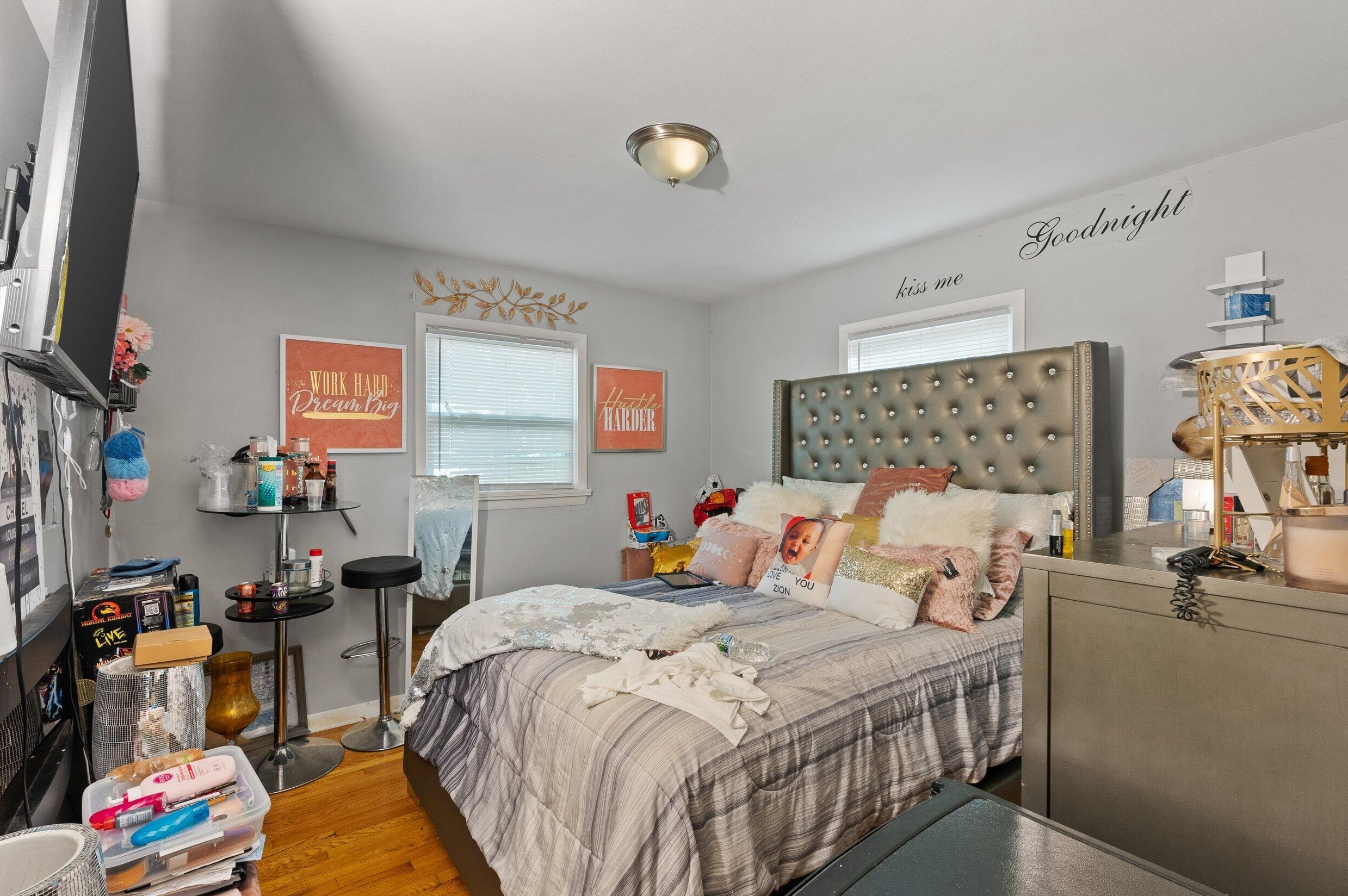 5380 67, Milwaukee WI 53214-1764 exterior