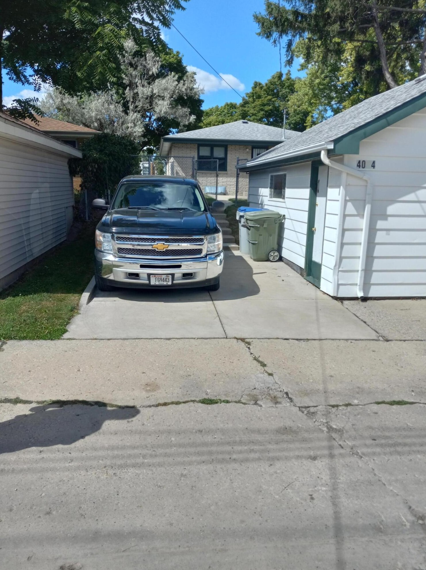 4054 64, Milwaukee WI 53216-1148 exterior