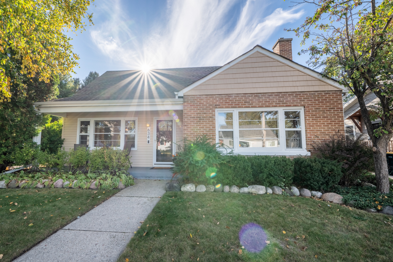 634 Michigan Ave, West Bend, WI 53095 MLS 1895130 Coldwell Banker