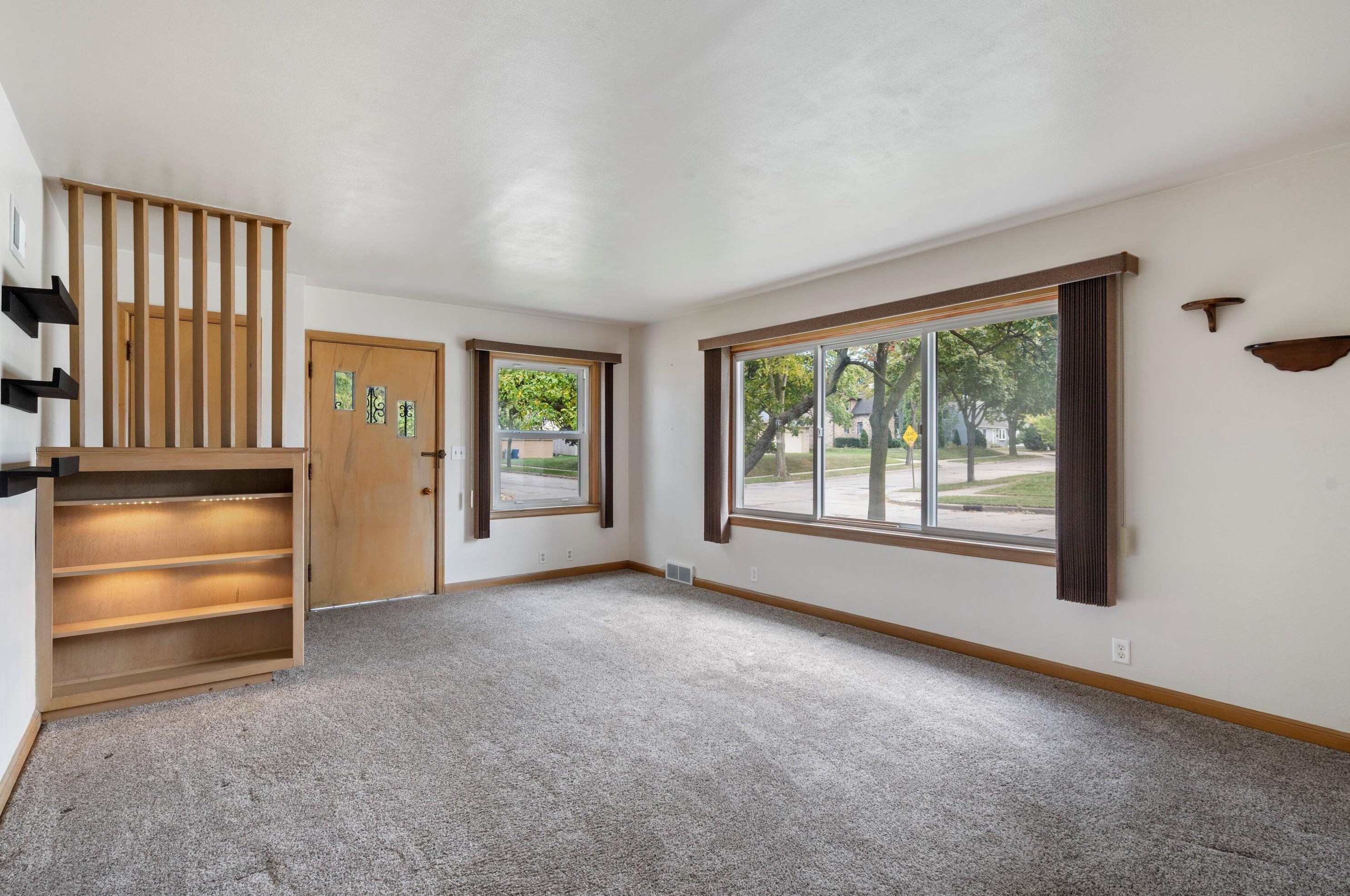 3175 56, Milwaukee WI 53219-4438 exterior