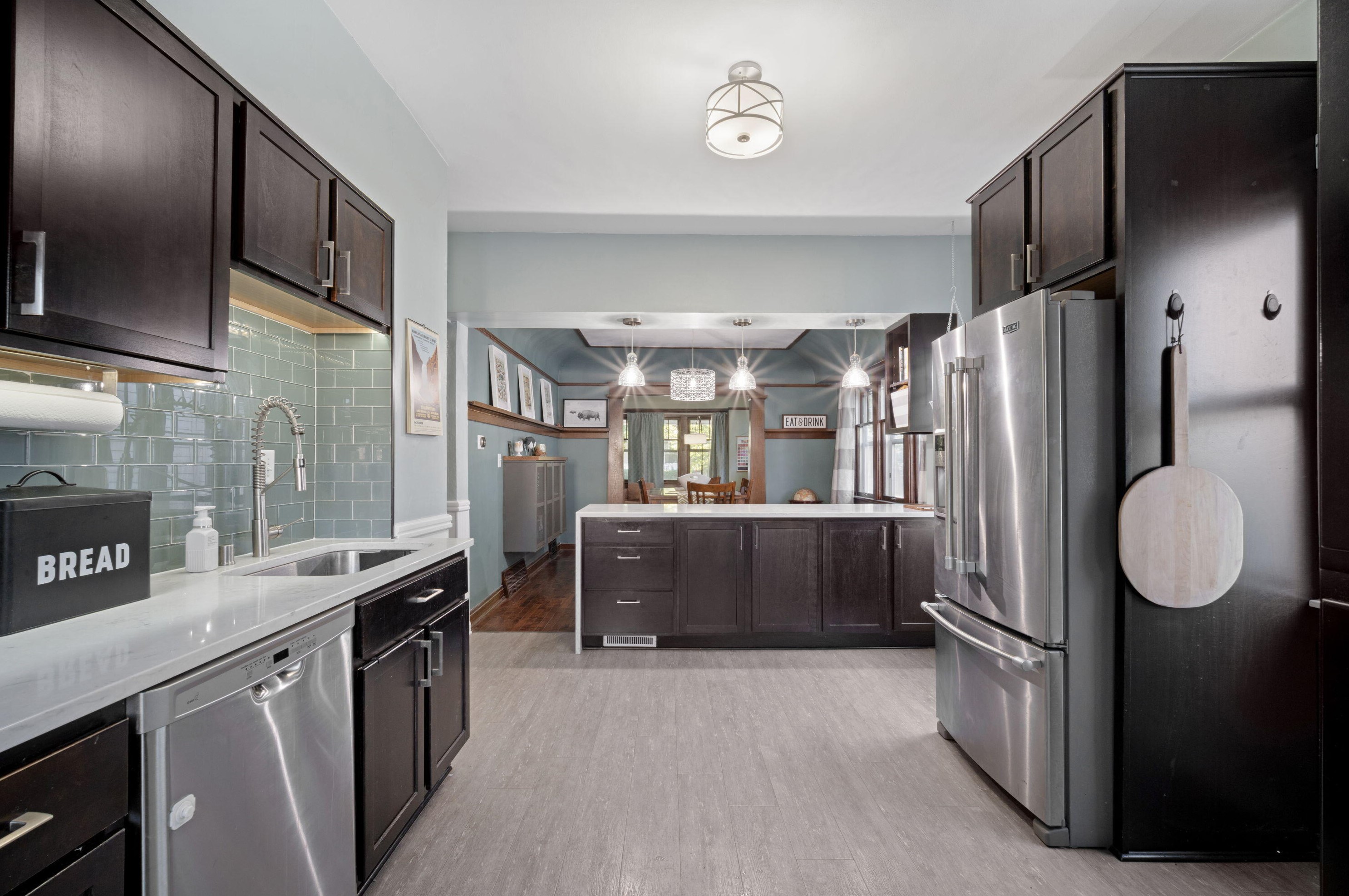 2179 56, Milwaukee WI 53219-1507 exterior