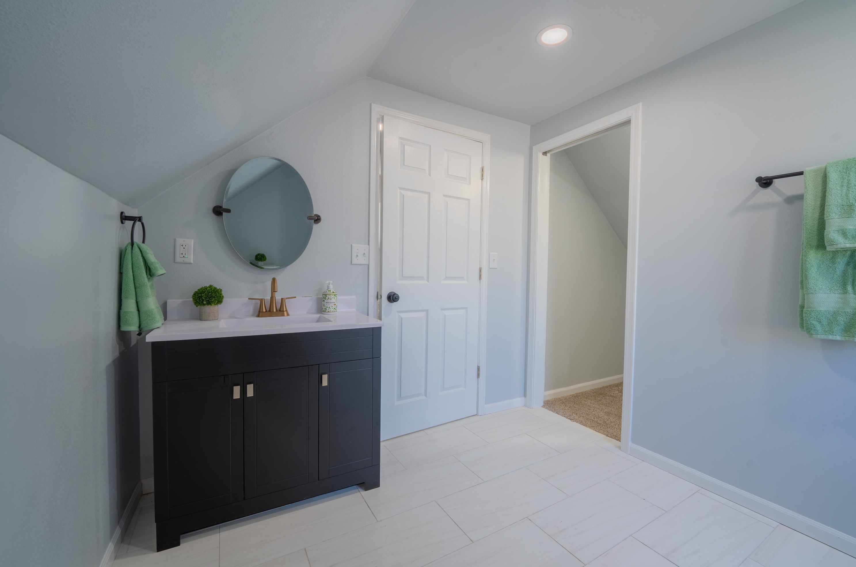 3120 79, Milwaukee WI 53219-1717 exterior