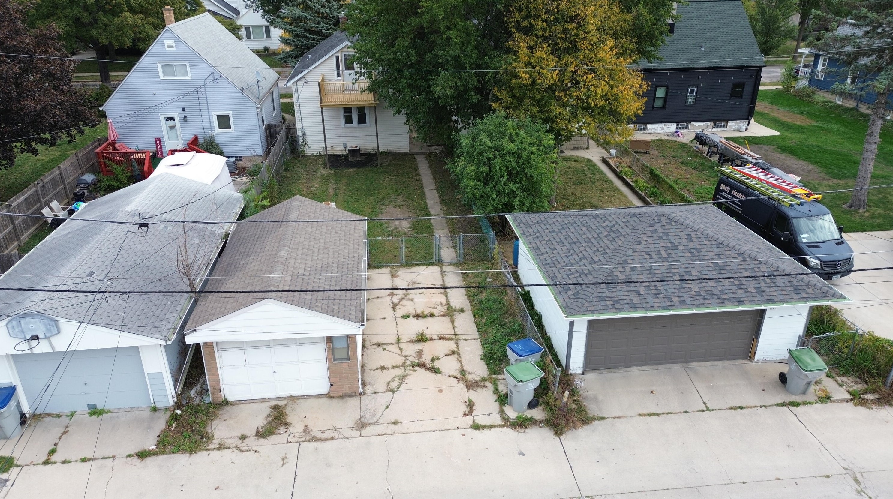 505 73 St, Milwaukee WI 53219-1212 exterior