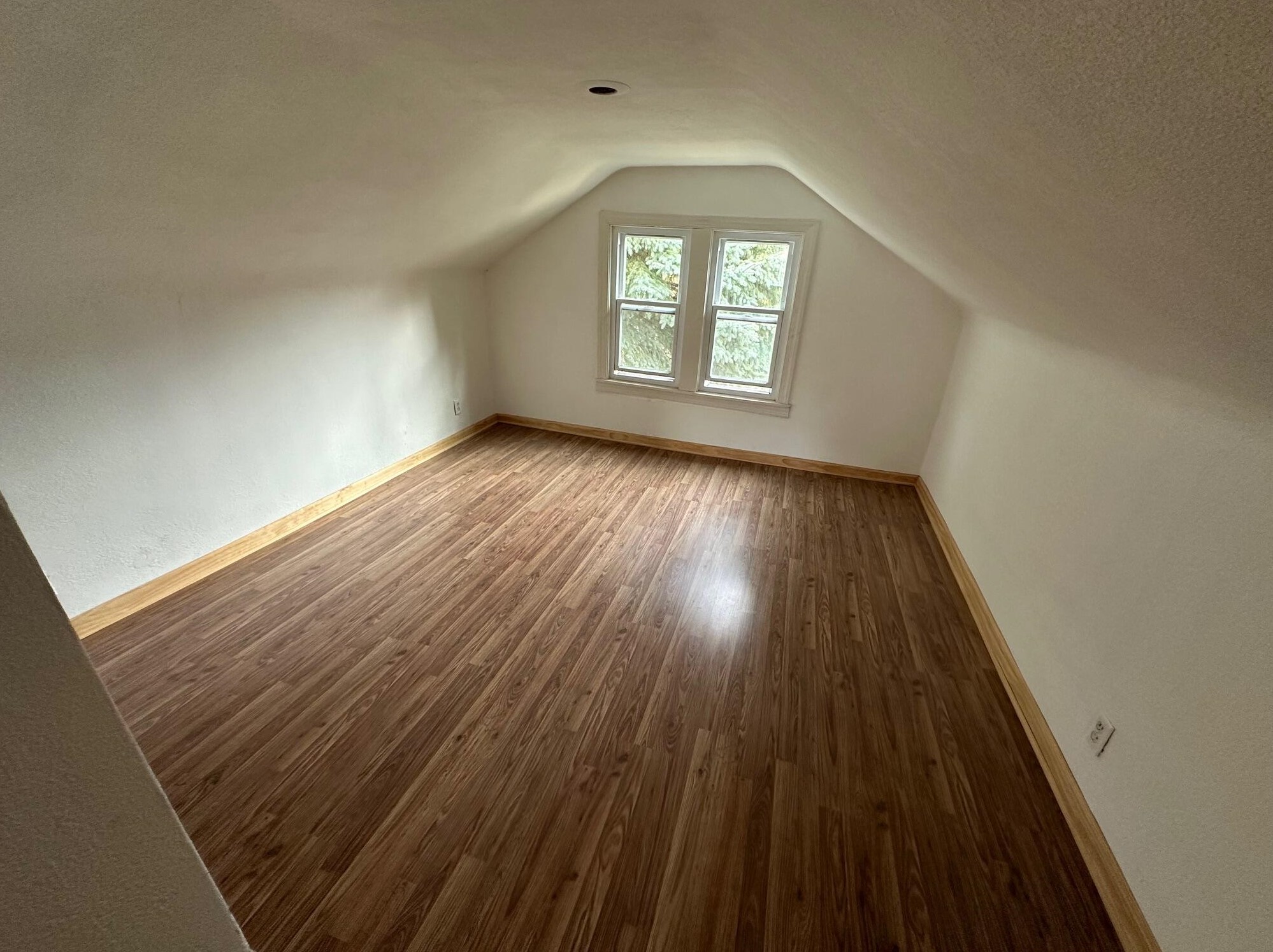 505 73 St, Milwaukee WI 53219-1212 exterior