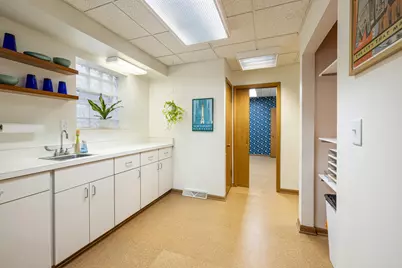 2414 N Farwell Ave #2, 5, Milwaukee, WI 53211 - Photo 7