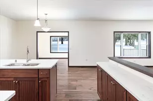 1129 16th Fairway Dr, Viroqua, WI 54665 - Photo 11