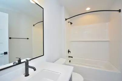 6026  Maxwell Ct, Racine, WI 53402 - Photo 23
