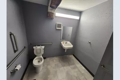 104  Lumber St #Lower 1, Fort Atkinson, WI 53538 - Photo 3