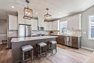 1548 Weston Rdg Rd, Oconomowoc, WI 53066 - Photo 3