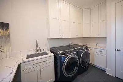 3501 W Torrey Dr, Mequon, WI 53092 - Photo 33