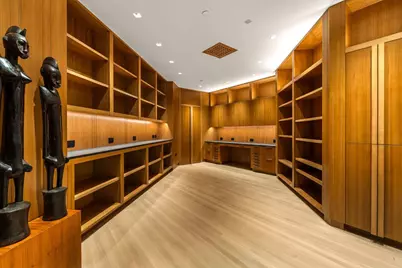 825 N Prospect Ave #1801, Milwaukee, WI 53202 - Photo 9