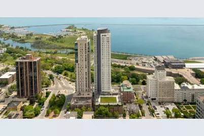 825 N Prospect Ave #1801, Milwaukee, WI 53202 - Photo 31