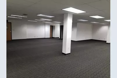 15850 W Bluemound Rd #15, Brookfield, WI 53005 - Photo 3