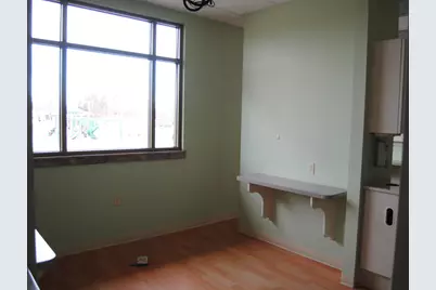 N168W20566  Main St, Jackson, WI 53037 - Photo 9