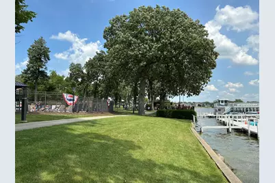 2400 E Geneva St #1812, Delavan, WI 53115 - Photo 3