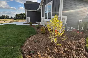 497 Limestone Ln, Slinger, WI 53086 - Photo 3