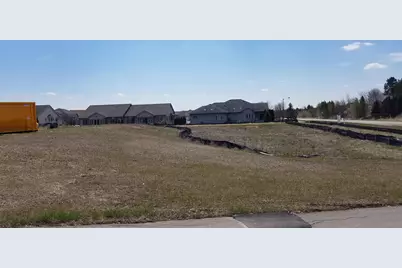 W208N16295  Renee Way #Lt4, Jackson, WI 53037 - Photo 3