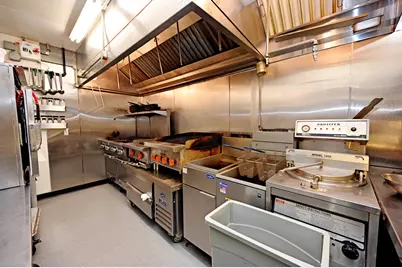 200 N 2nd St, Watertown, WI 53094 - Photo 7