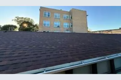 1925  Washington Ave, Racine, WI 53403 - Photo 3