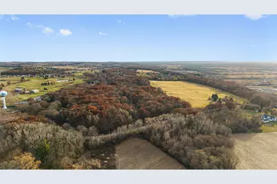 W4376  Golf Course Dr, Taycheedah, WI 54937 - Photo 3