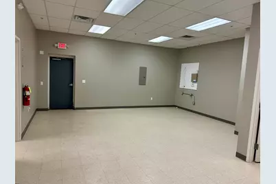 10351  Washington Ave #100, Sturtevant, WI 53177 - Photo 9