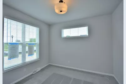 6026  Sean Ct, Racine, WI 53402 - Photo 7