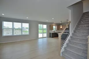 6026 Sean Ct, Racine, WI 53402 - Photo 9