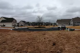 N57W19673 Holly Ct, Menomonee Falls, WI 53051 - Photo 1