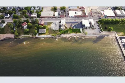 450  1st St, Menominee, MI 49858 - Photo 43