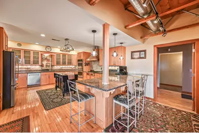 301 E Reservoir Ave #4, Milwaukee, WI 53212 - Photo 15