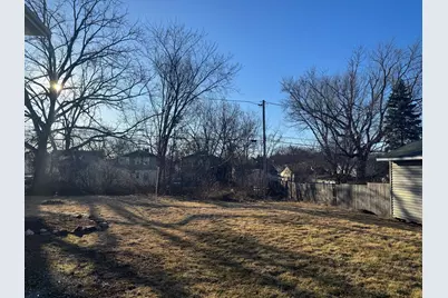5953 N 41st St, Milwaukee, WI 53209 - Photo 5