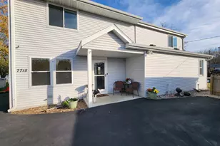 7715 W Wind Lake Rd, Racine, WI 53185 - Photo 33