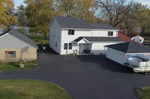 7715 W Wind Lake Rd, Racine, WI 53185 - Photo 29