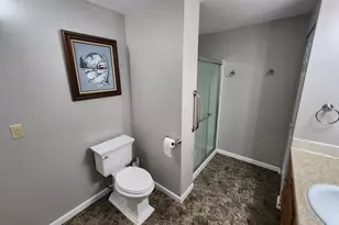 7715 W Wind Lake Rd, Racine, WI 53185 - Photo 17