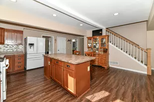 7715 W Wind Lake Rd, Racine, WI 53185 - Photo 7