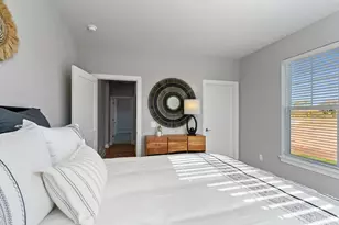 1749 N River Cir, River Hills, WI 53217 - Photo 19