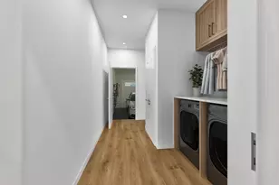 530 Pioneer Ct, Dousman, WI 53118 - Photo 13