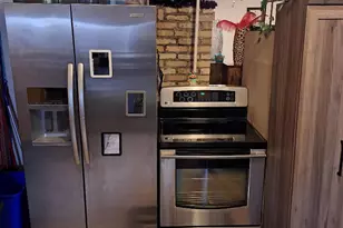 1753 N Marshall St, Milwaukee, WI 53202 - Photo 13